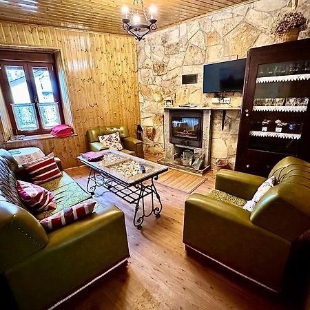 La Casa Del Maestro Villa Rabanal Bagian luar foto